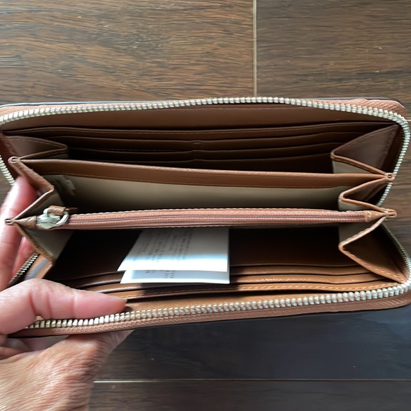 Vintage Coach leather wallet - Picture 3 of 6